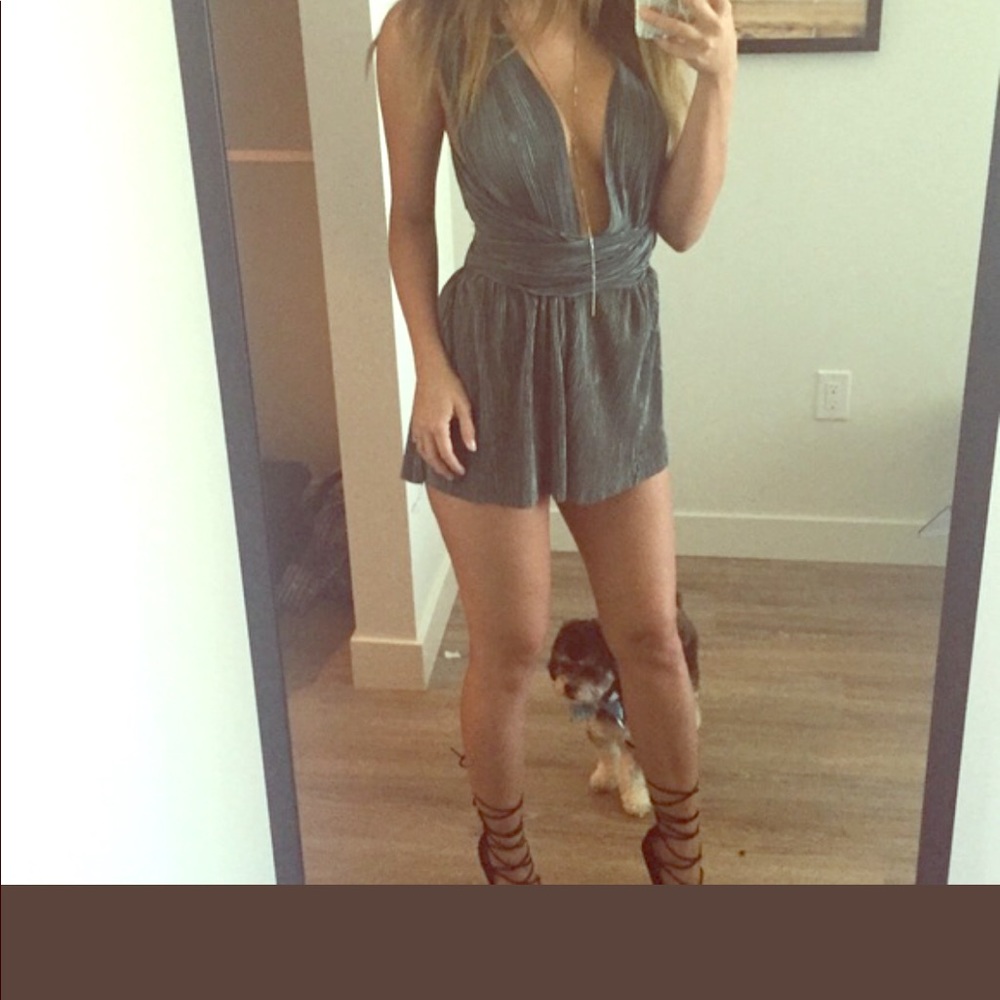 Beautiful Unique Luxxel Olive Wrap Romper.